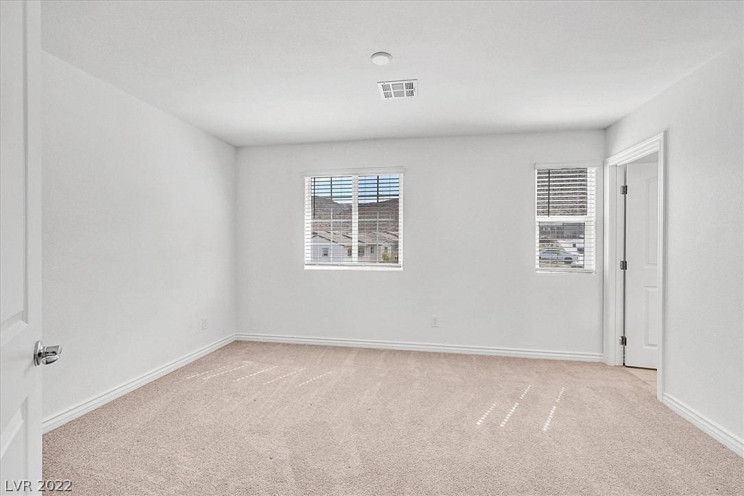 352 Rosefinch Street Henderson, NV 89012 - Photo 12 of 29