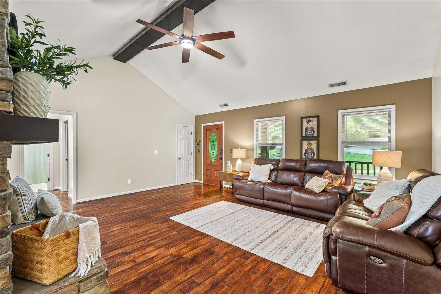4298 Kedron Road Spring Hill, TN 37174 - Photo 2 of 32