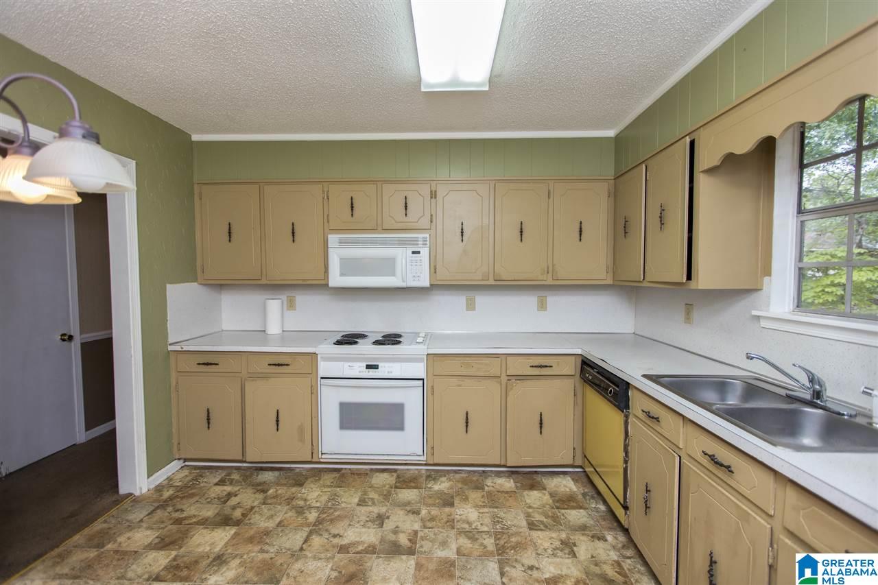 1811 Otis Road Birmingham, AL 35235 - Photo 4 of 18