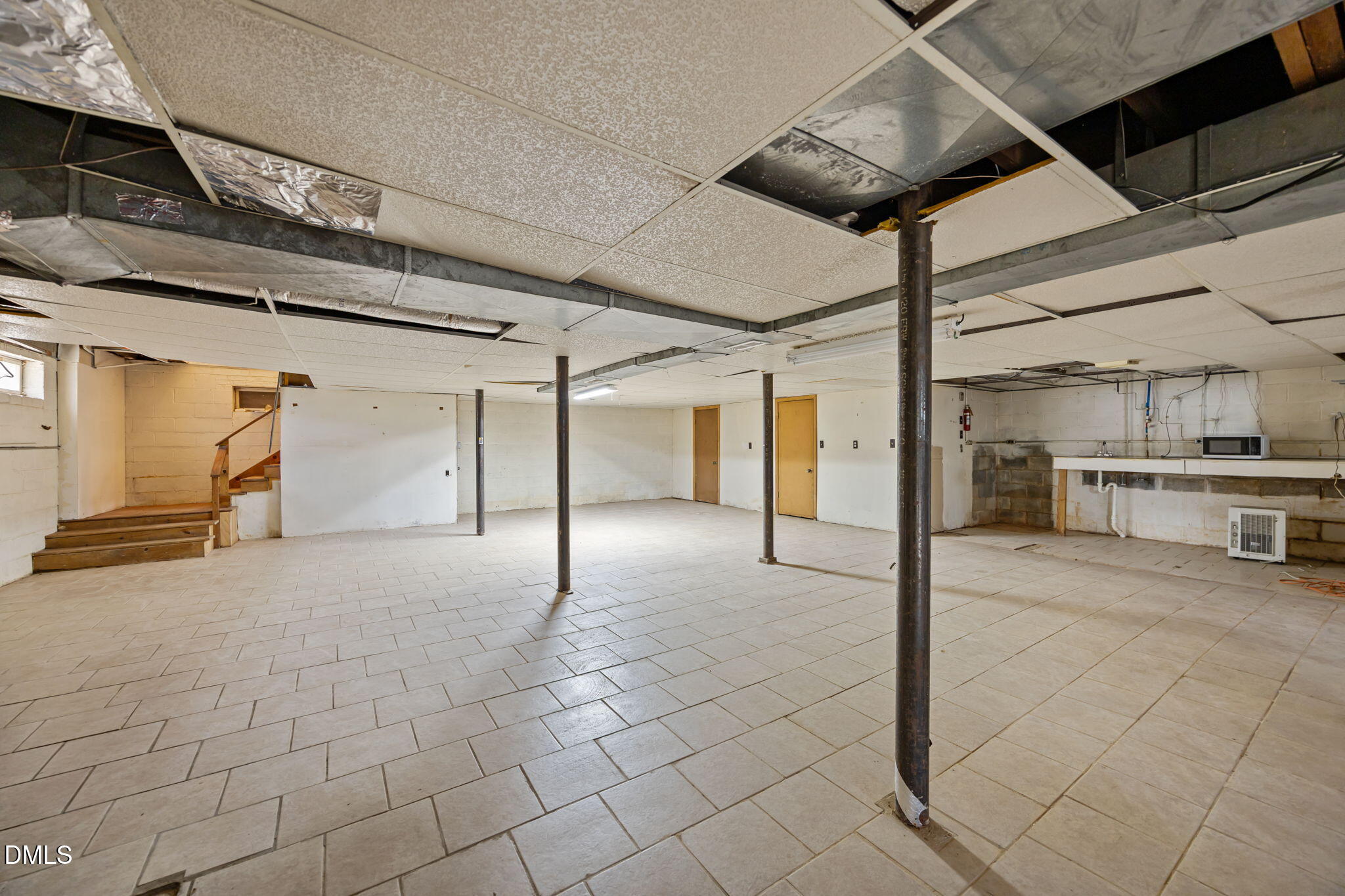 3256 North Old Franklin Road Spring Hope, NC 27882 - Photo 18 of 27 a view of a garage