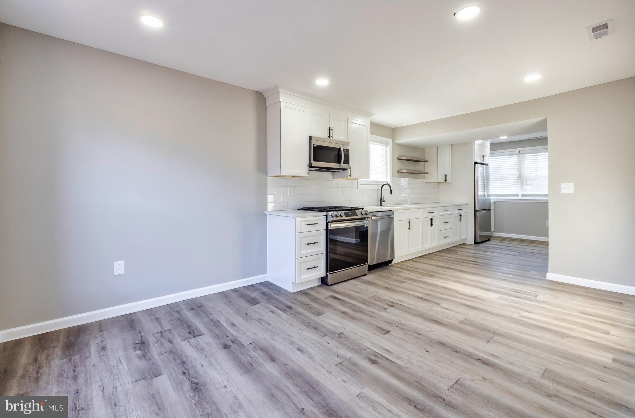 2 Hartford Road Clementon, NJ 08021 - Photo 4 of 19 Kitchen