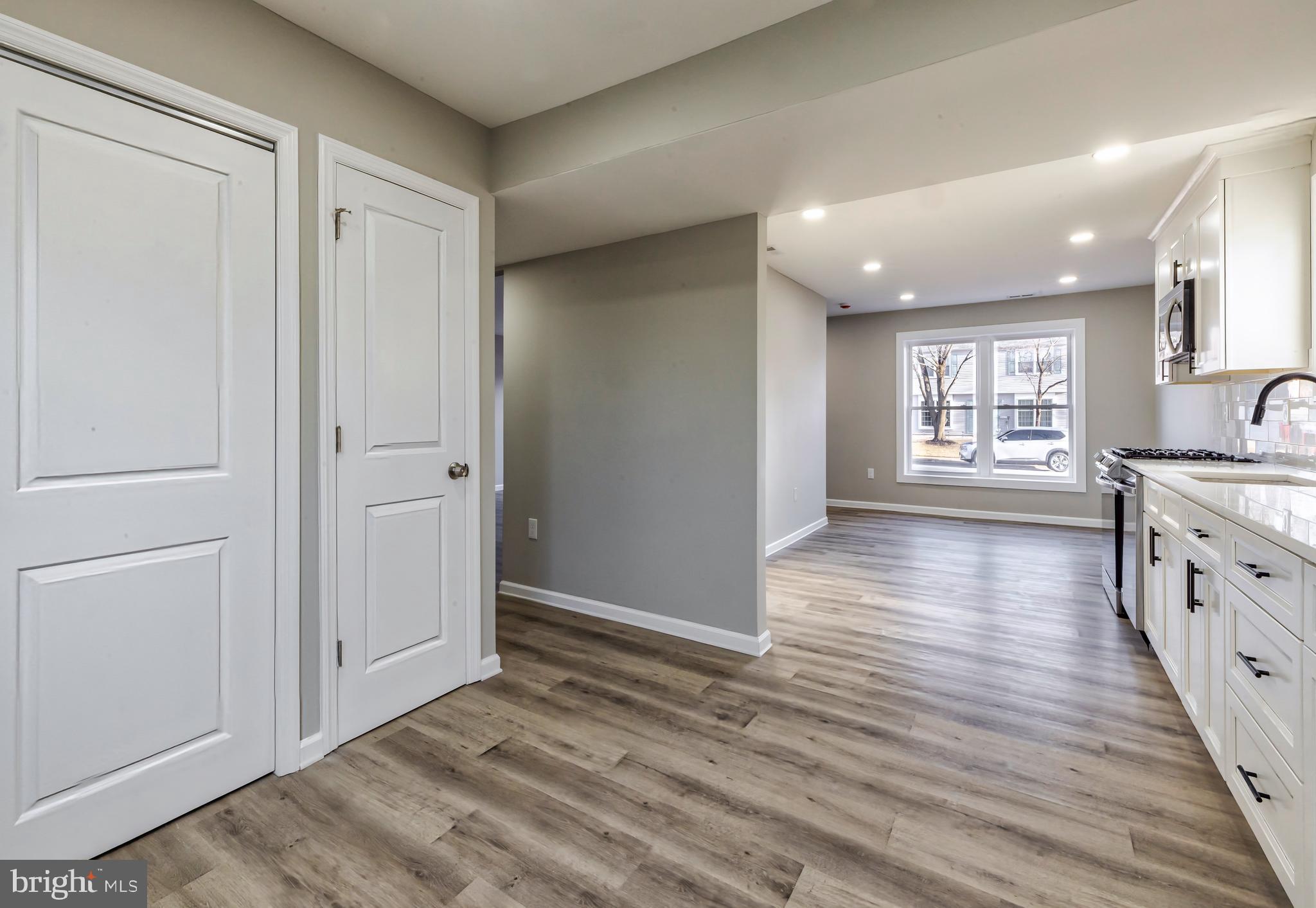 2 Hartford Road Clementon, NJ 08021 - Photo 6 of 19 Kitchen