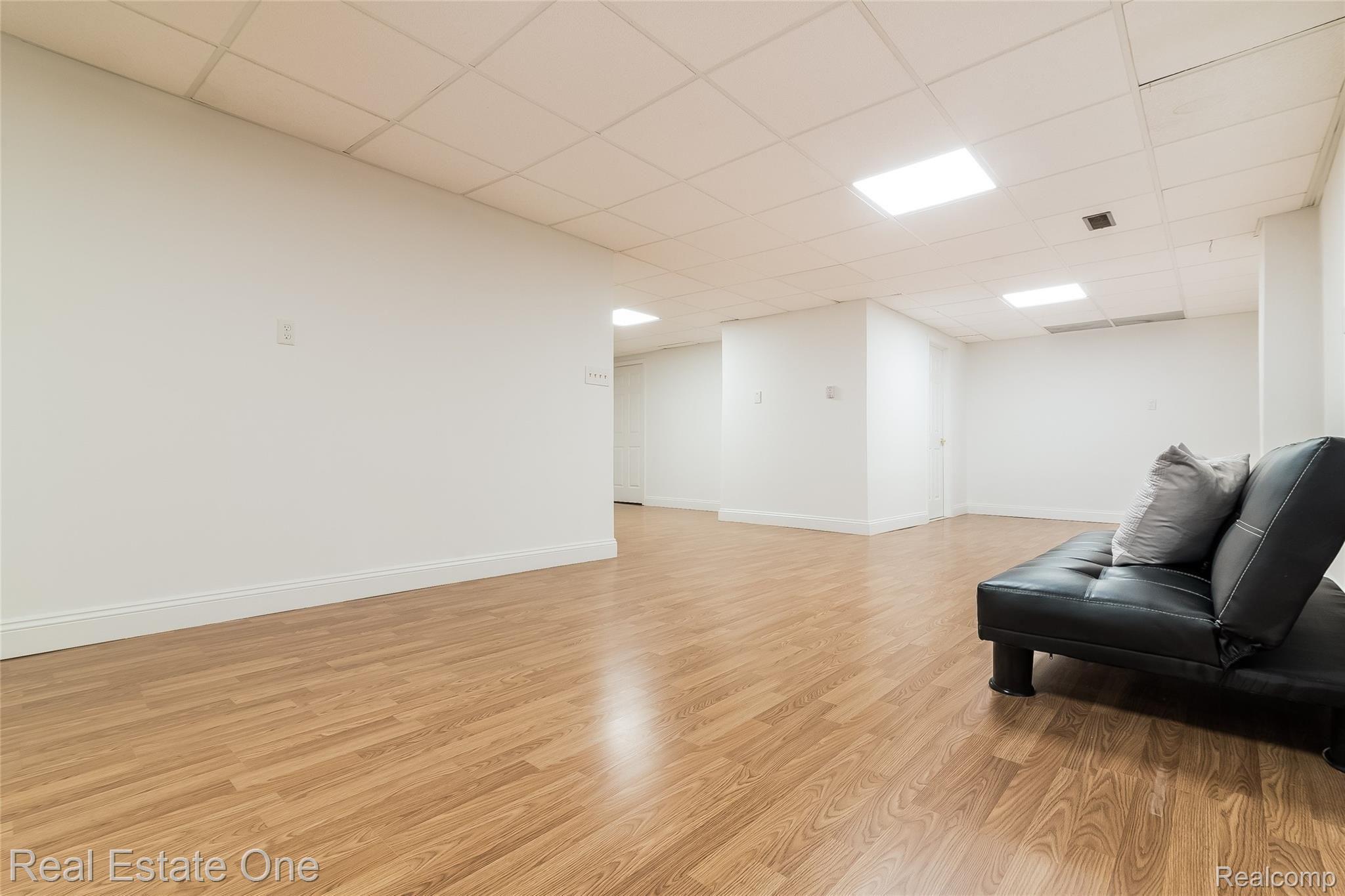6664 Raintree Drive Canton, MI 48187 - Photo 29 of 43 036-photo-finished-basement-8820860.jpg