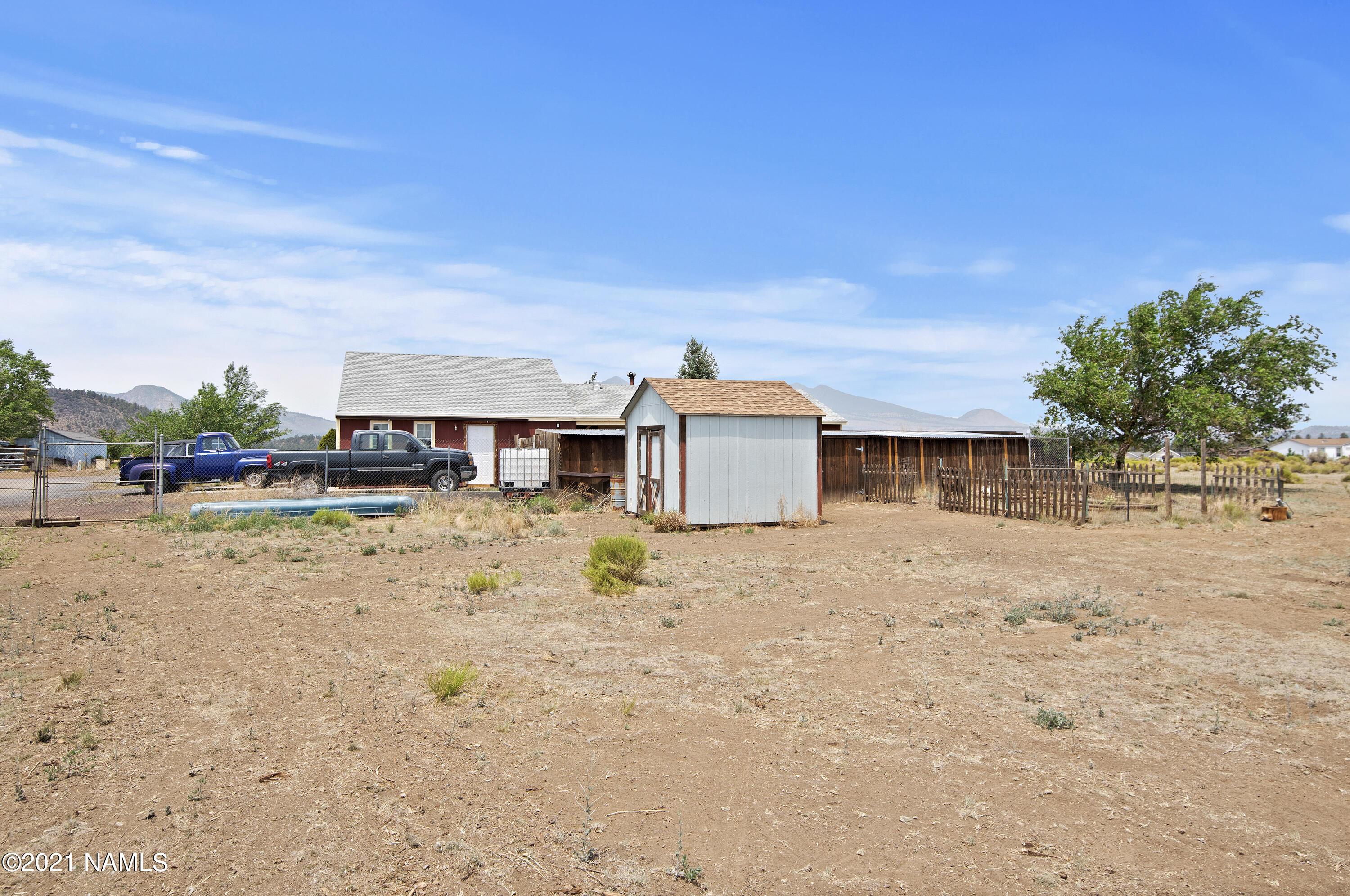 10195 Stagecoach Road Flagstaff, AZ 86004 - Photo 26 of 35 Storage Shed