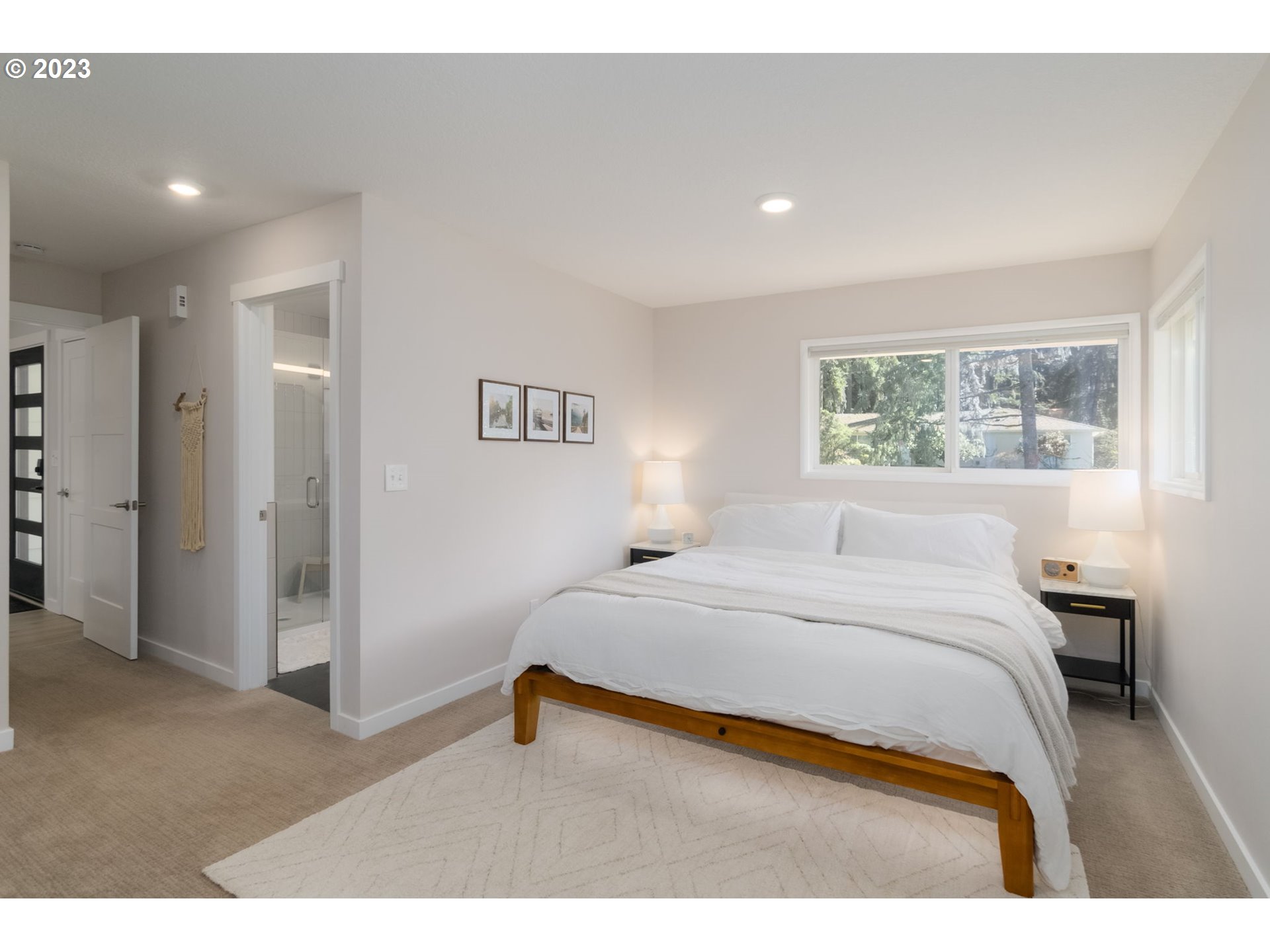 14095 Southwest Hargis Road Beaverton, OR 97008 - Photo 12 of 32 Gallery Image 12