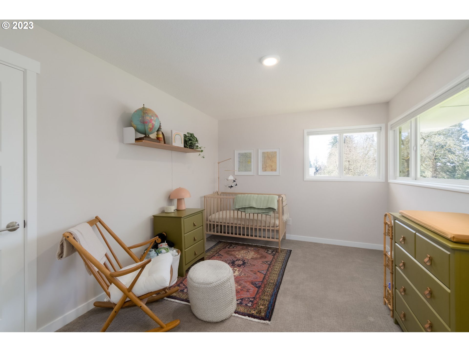 14095 Southwest Hargis Road Beaverton, OR 97008 - Photo 17 of 32 Gallery Image 17
