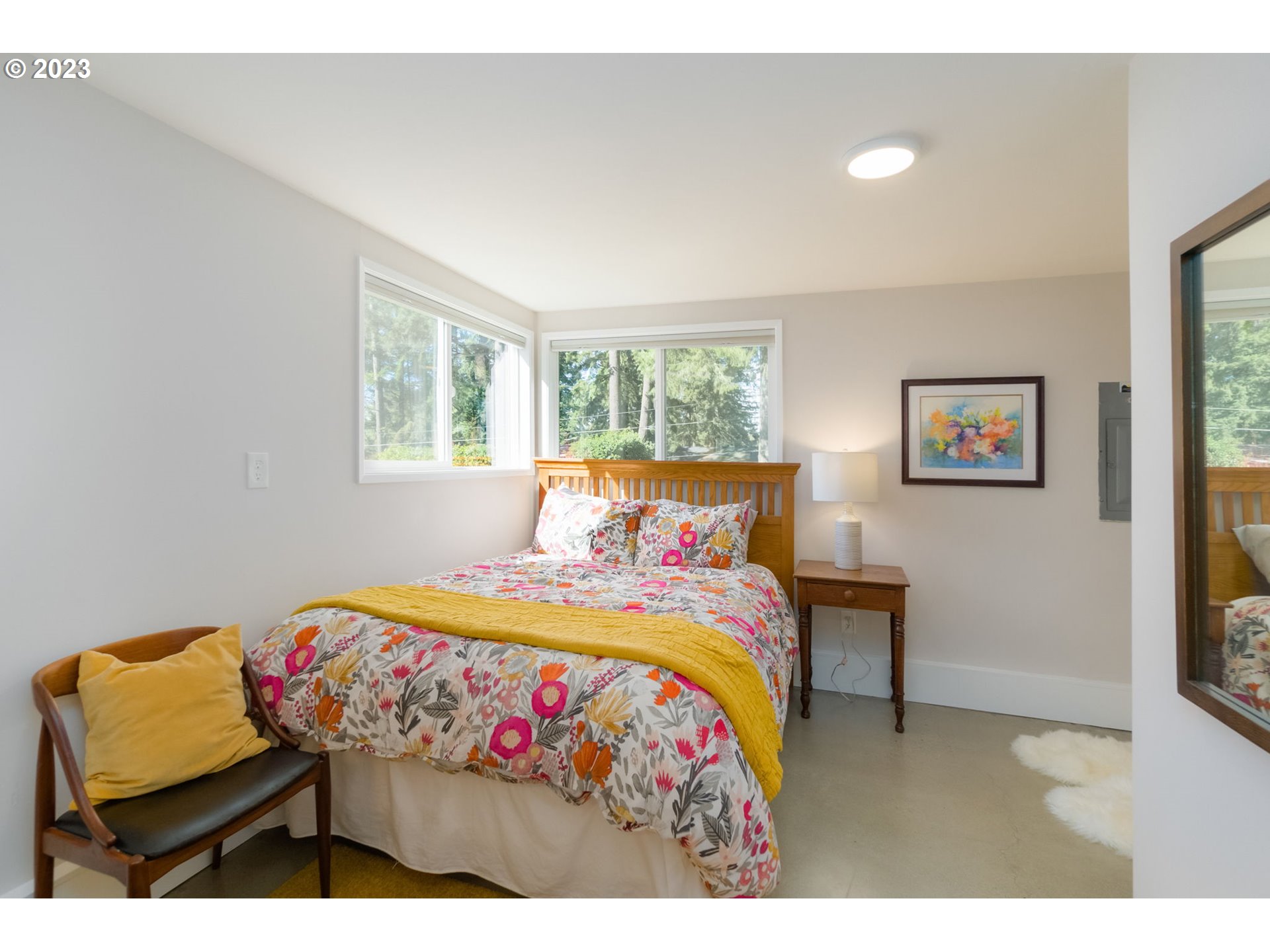 14095 Southwest Hargis Road Beaverton, OR 97008 - Photo 26 of 32 Gallery Image 26