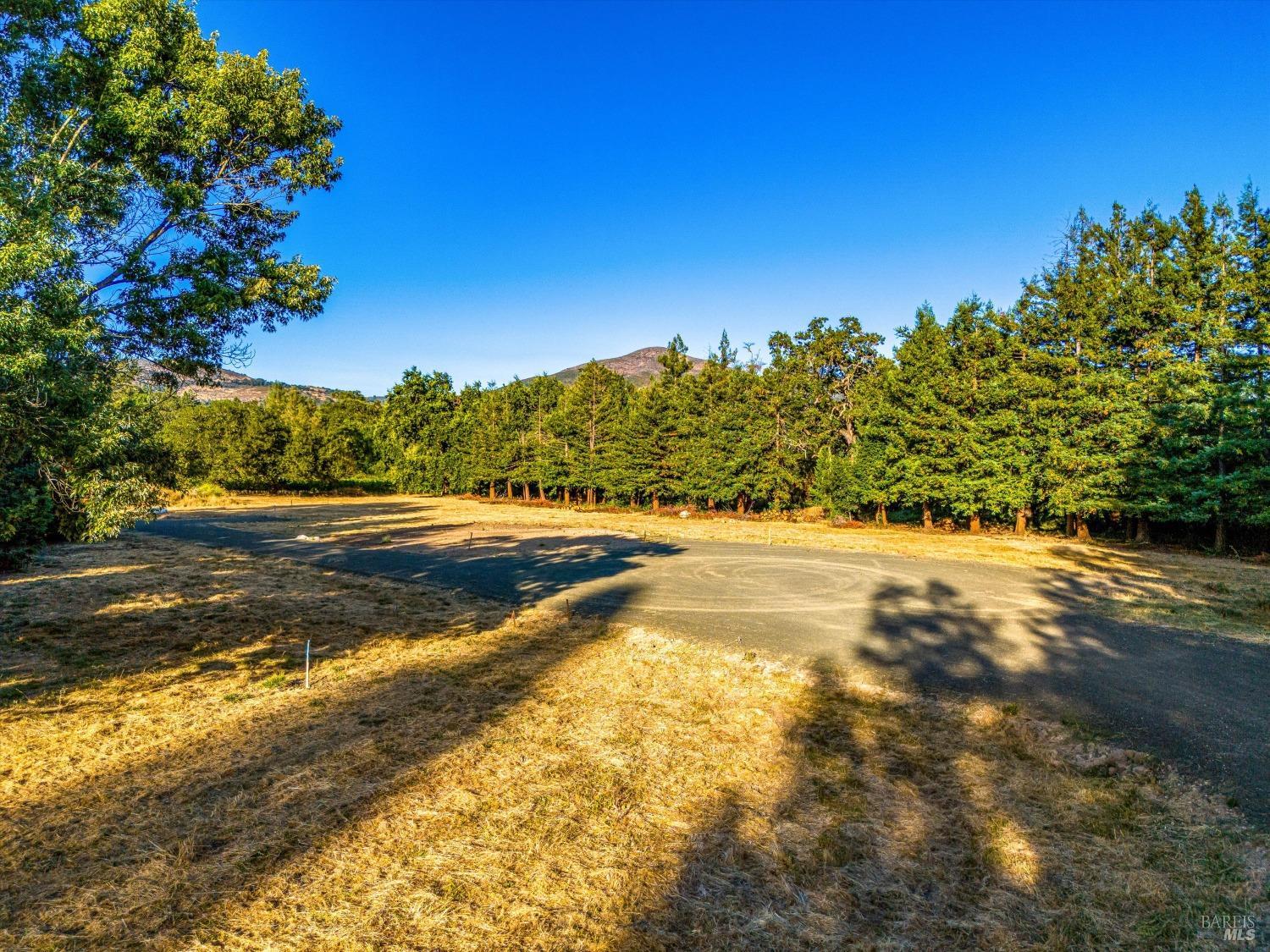 1777 McKinley Road Napa, CA 94558 - Photo 13 of 23 a view of an ocean view