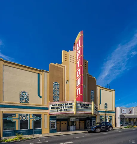 a view of house with a street