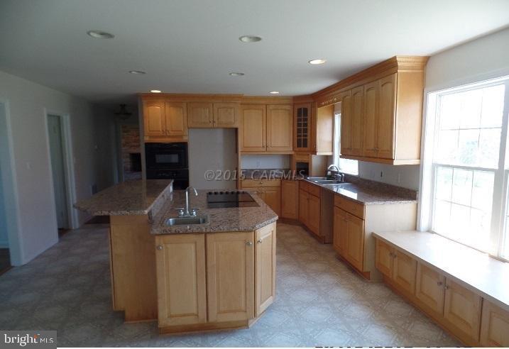 10465 Golf Course Road Ocean City, MD 21842 - Photo 2 of 12 Gallery Image 2