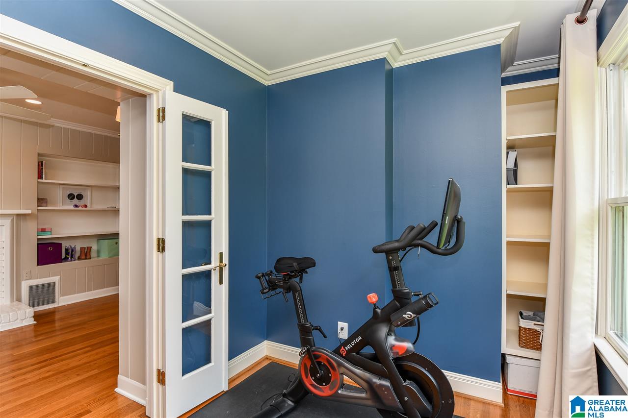 1887 Shades Crest Road Birmingham, AL 35216 - Photo 22 of 49