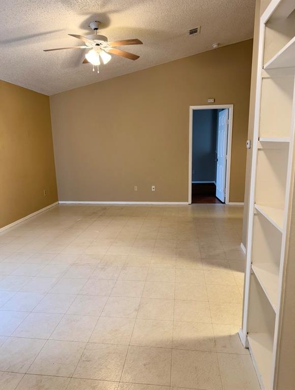 811 Lexington Road, Unit A Elgin, TX 78621 - Photo 4 of 21 Gallery Image 4