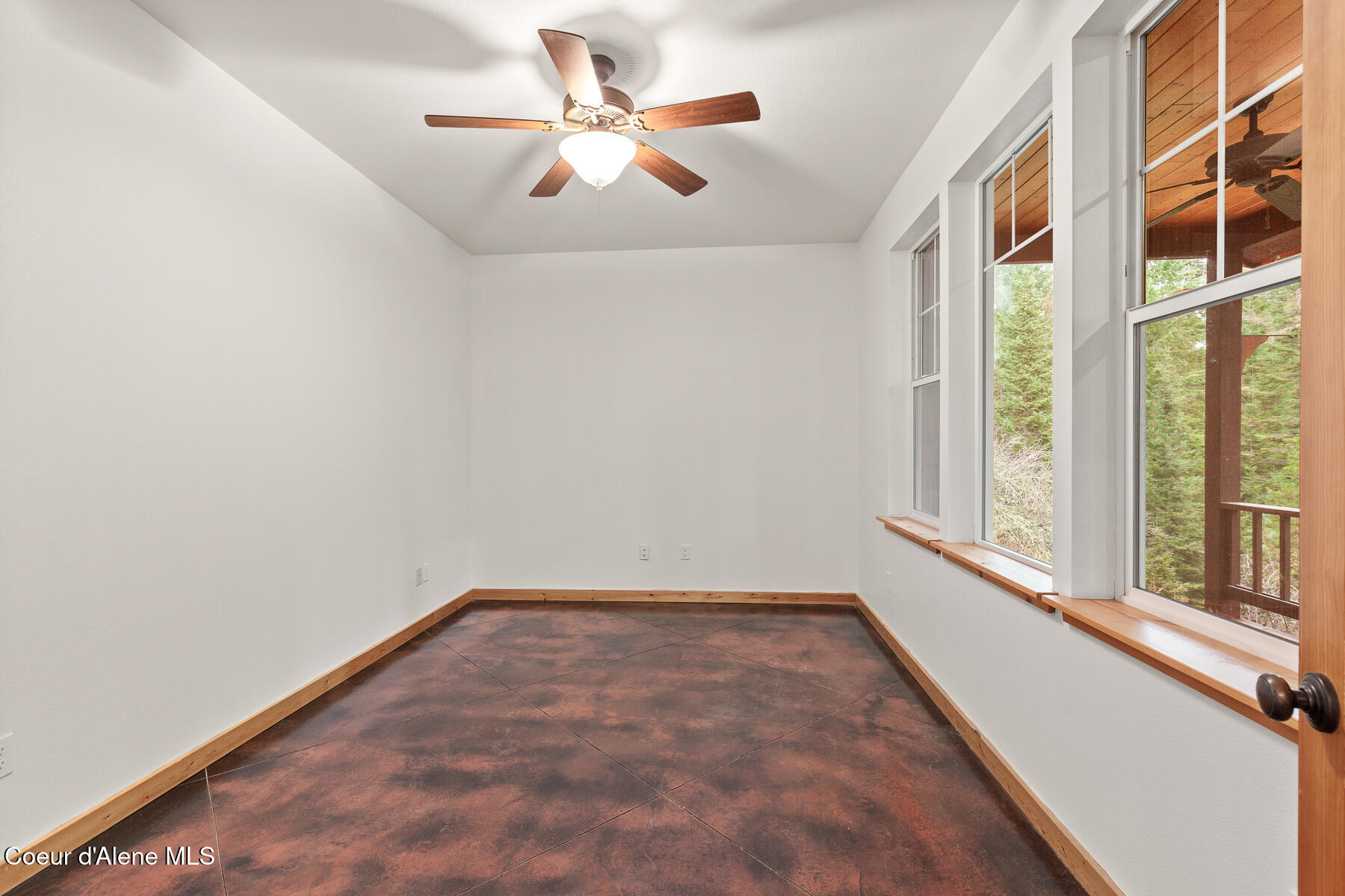 672 Hopkins Road Sandpoint, ID 83864 - Photo 32 of 72 Bedroom 2