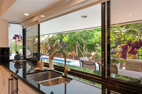 $1,995,000 | 12926 Southwest 104th Place, Miami, FL 33176