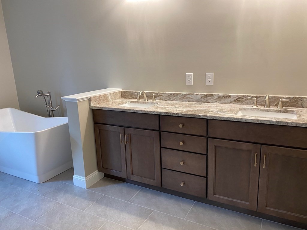 37 Keyes Hill Road Hollis, NH 03049 - Photo 11 of 12