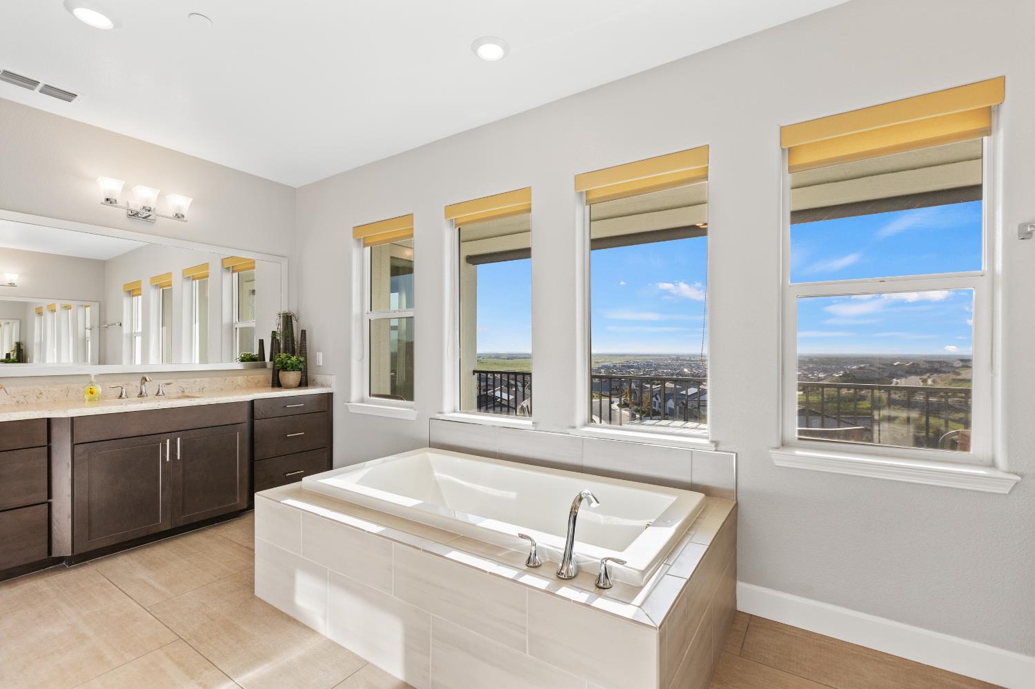 3363 Loggerhead Circle Folsom, CA 95630 - Photo 7 of 31