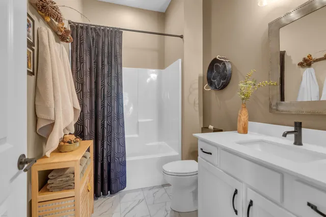 $600,000 | 111 Tenor Lane, Summerville, SC 29486