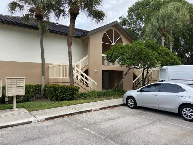 $2,200 | 9701 Westview Drive, Unit 1429, Coral Springs, FL 33076