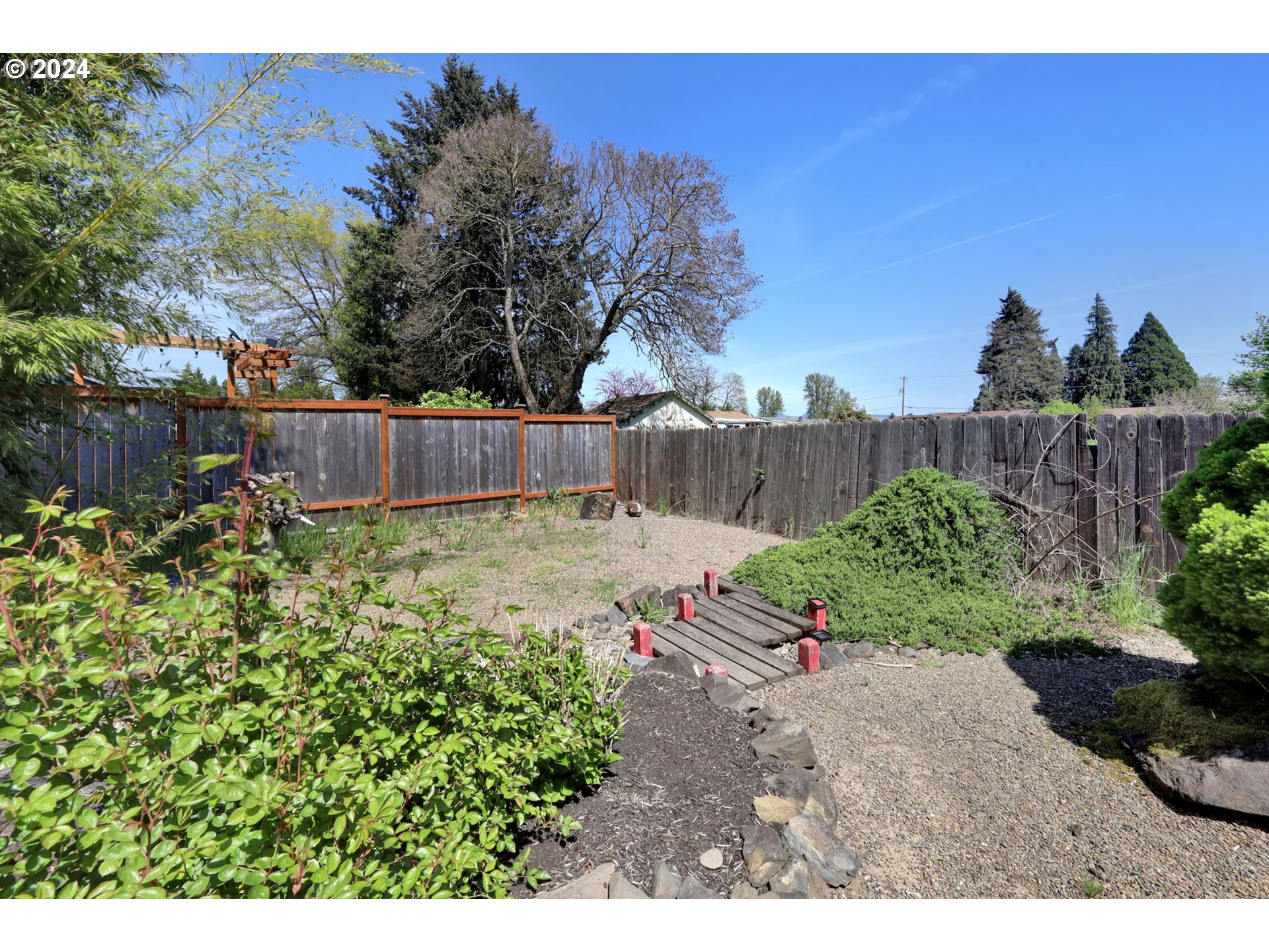 5145 Trevon Street Eugene, OR 97402 - Photo 28 of 34