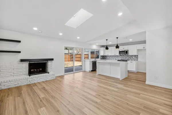 $2,600 | 1405 Sequoia Drive, Plano, TX 75023