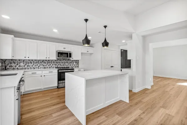 $2,600 | 1405 Sequoia Drive, Plano, TX 75023