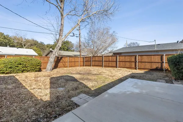 $2,600 | 1405 Sequoia Drive, Plano, TX 75023