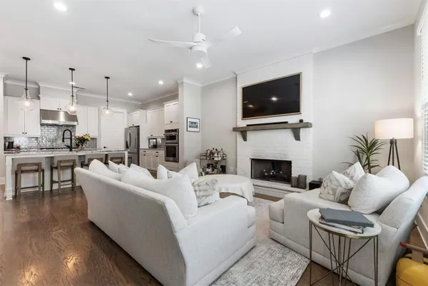 $5,500 | 1909 Red Eagle Walk, Atlanta, GA 30318