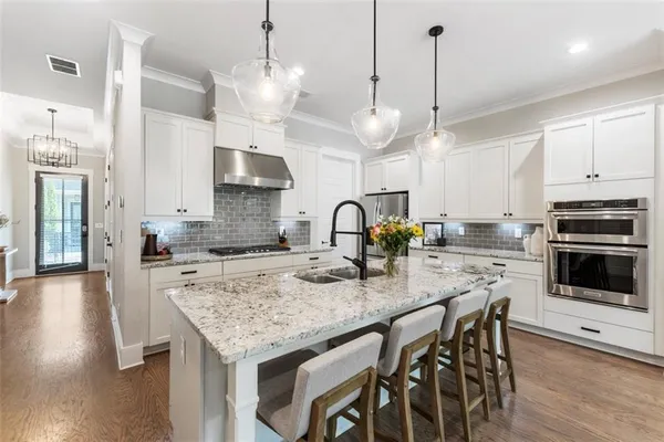 $5,500 | 1909 Red Eagle Walk, Atlanta, GA 30318