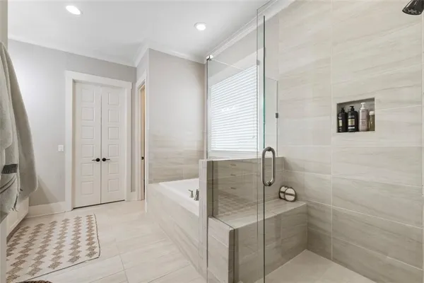 $5,500 | 1909 Red Eagle Walk, Atlanta, GA 30318
