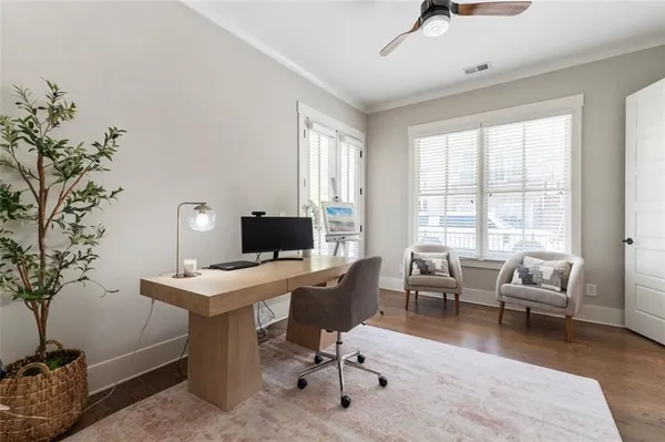$5,500 | 1909 Red Eagle Walk, Atlanta, GA 30318