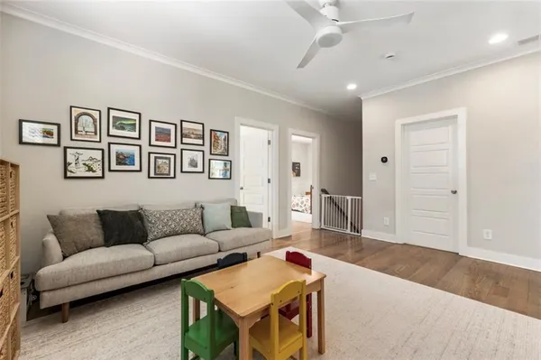 $5,500 | 1909 Red Eagle Walk, Atlanta, GA 30318