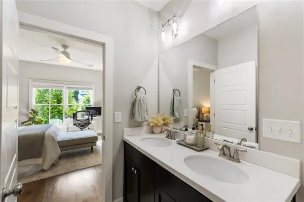 $5,500 | 1909 Red Eagle Walk, Atlanta, GA 30318