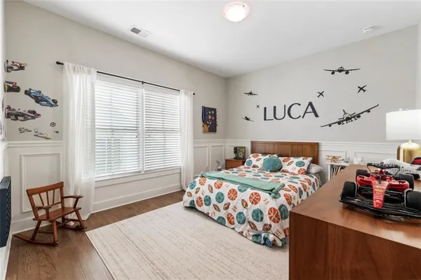 $5,500 | 1909 Red Eagle Walk, Atlanta, GA 30318