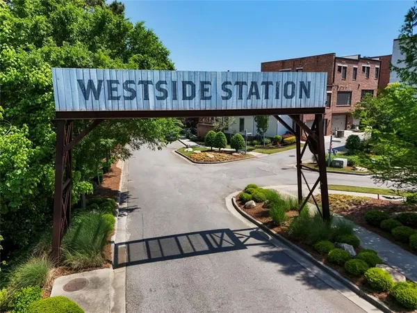 $5,500 | 1909 Red Eagle Walk, Atlanta, GA 30318