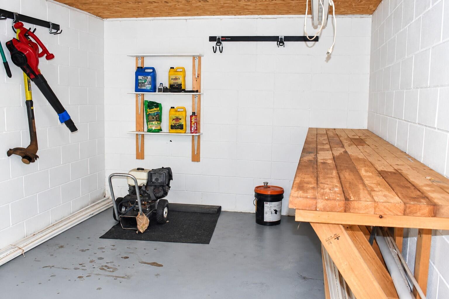 351 Northeast Bellville Road Pinetta, FL 32350 - Photo 30 of 32 Workarea