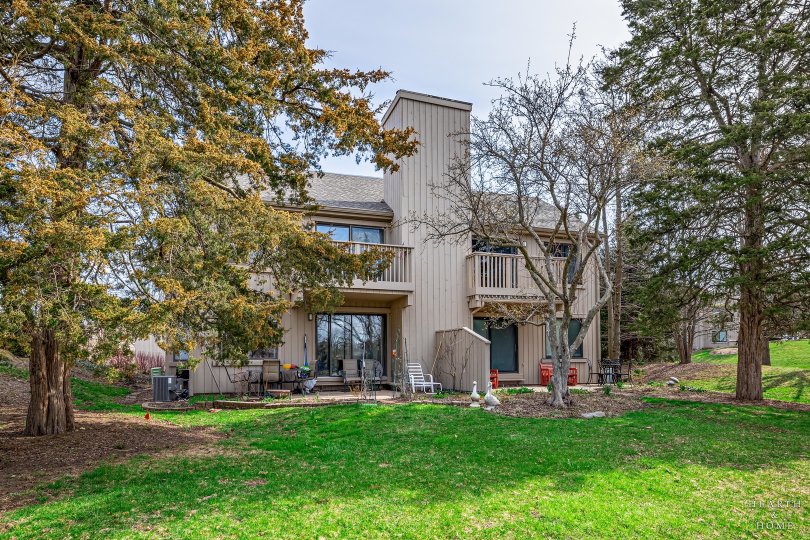 444 Old Barn Road, Unit B Lake Barrington, IL 60010 - Photo 23 of 23 Gallery Image 23
