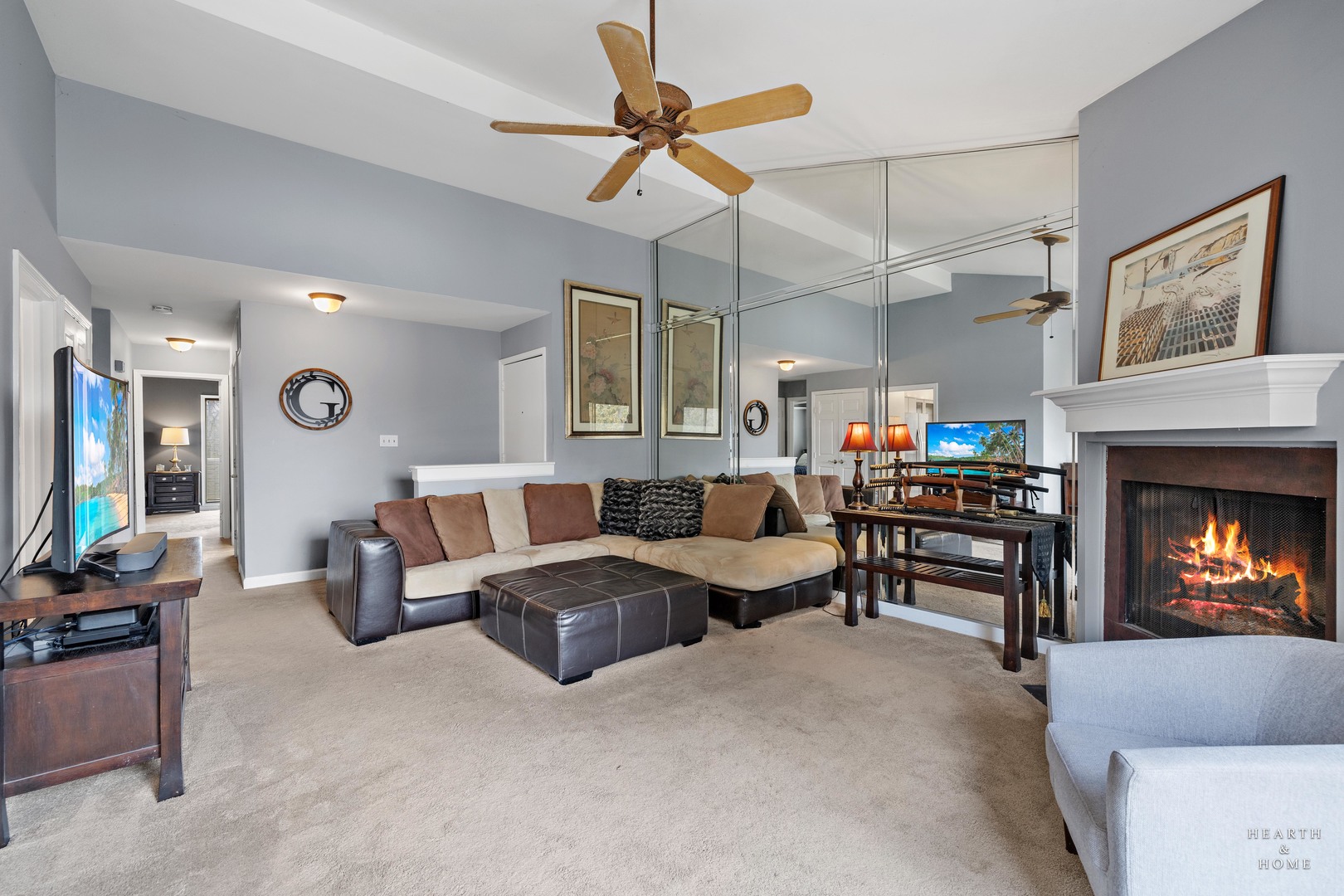 444 Old Barn Road, Unit B Lake Barrington, IL 60010 - Photo 8 of 23 Gallery Image 8