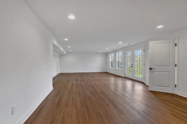 $1,199,999 | 820 Westchester Circle, Hendersonville, TN 37075