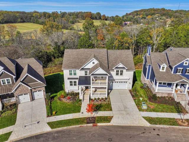 $1,199,999 | 820 Westchester Circle, Hendersonville, TN 37075