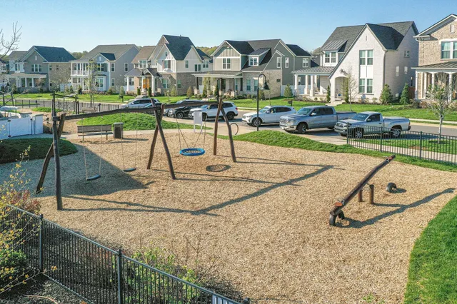 $1,199,999 | 820 Westchester Circle, Hendersonville, TN 37075