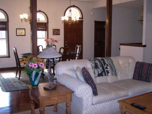 4005 Moss Point Lane Springfield, OH 45504 - Photo 3 of 12