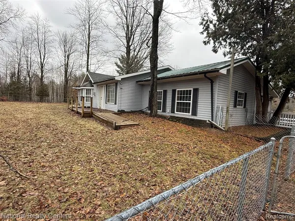 $89,000 | 269 Highway 61, Gladwin, MI 48624