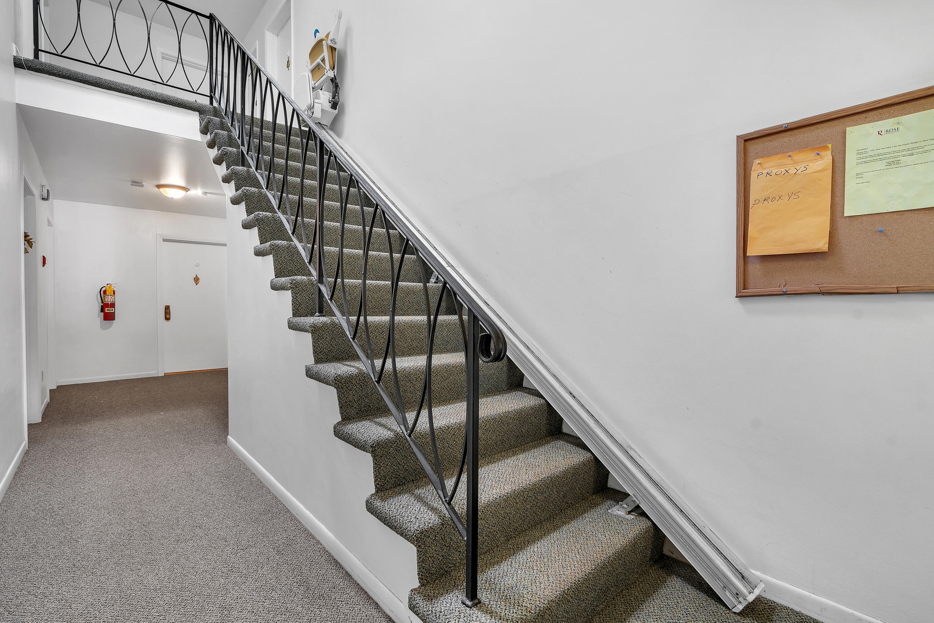 8745 Janeway Court, Unit J3 Munster, IN 46321 - Photo 20 of 25 3000x2001