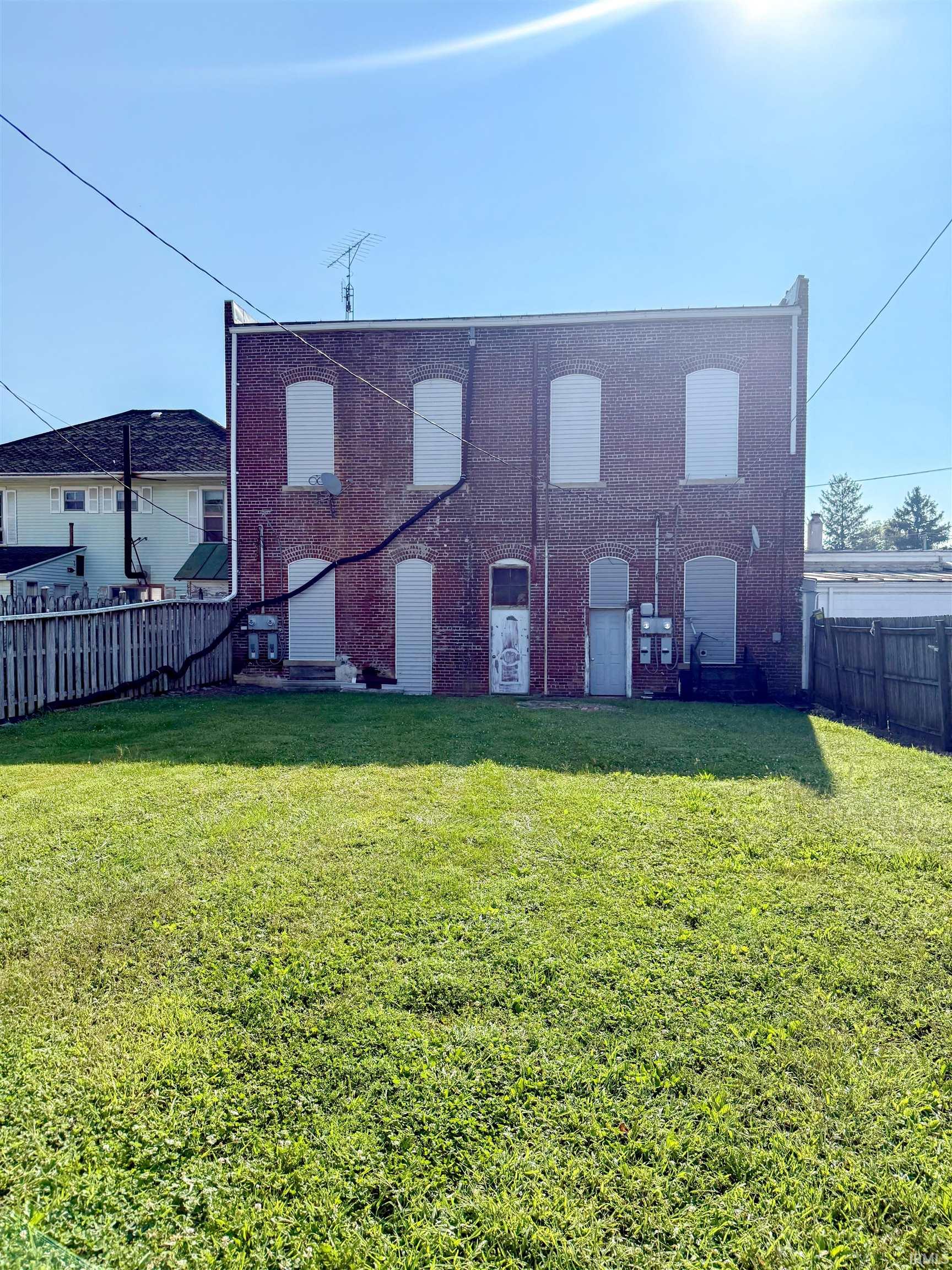 118 South Walnut Street Ridgeville, IN 47380 - Photo 3 of 18