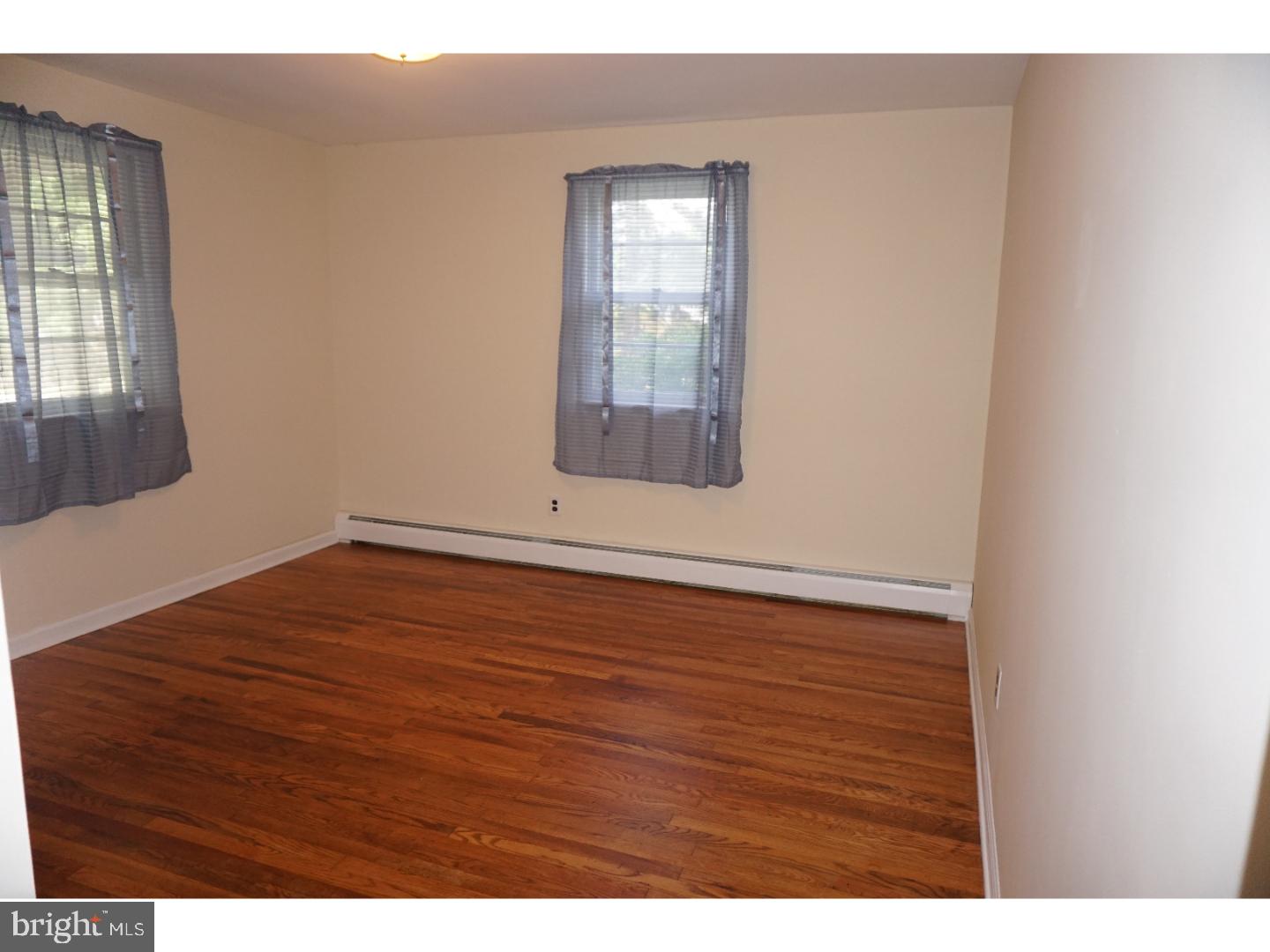 804 Edann Road Oreland, PA 19075 - Photo 11 of 24 Bedroom 2