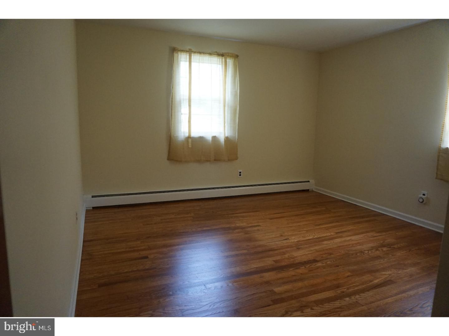 804 Edann Road Oreland, PA 19075 - Photo 12 of 24 Bedroom 3