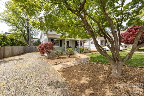 $4,750 | 3920 Haven Drive, Charlotte, NC 28209