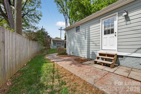 $4,750 | 3920 Haven Drive, Charlotte, NC 28209