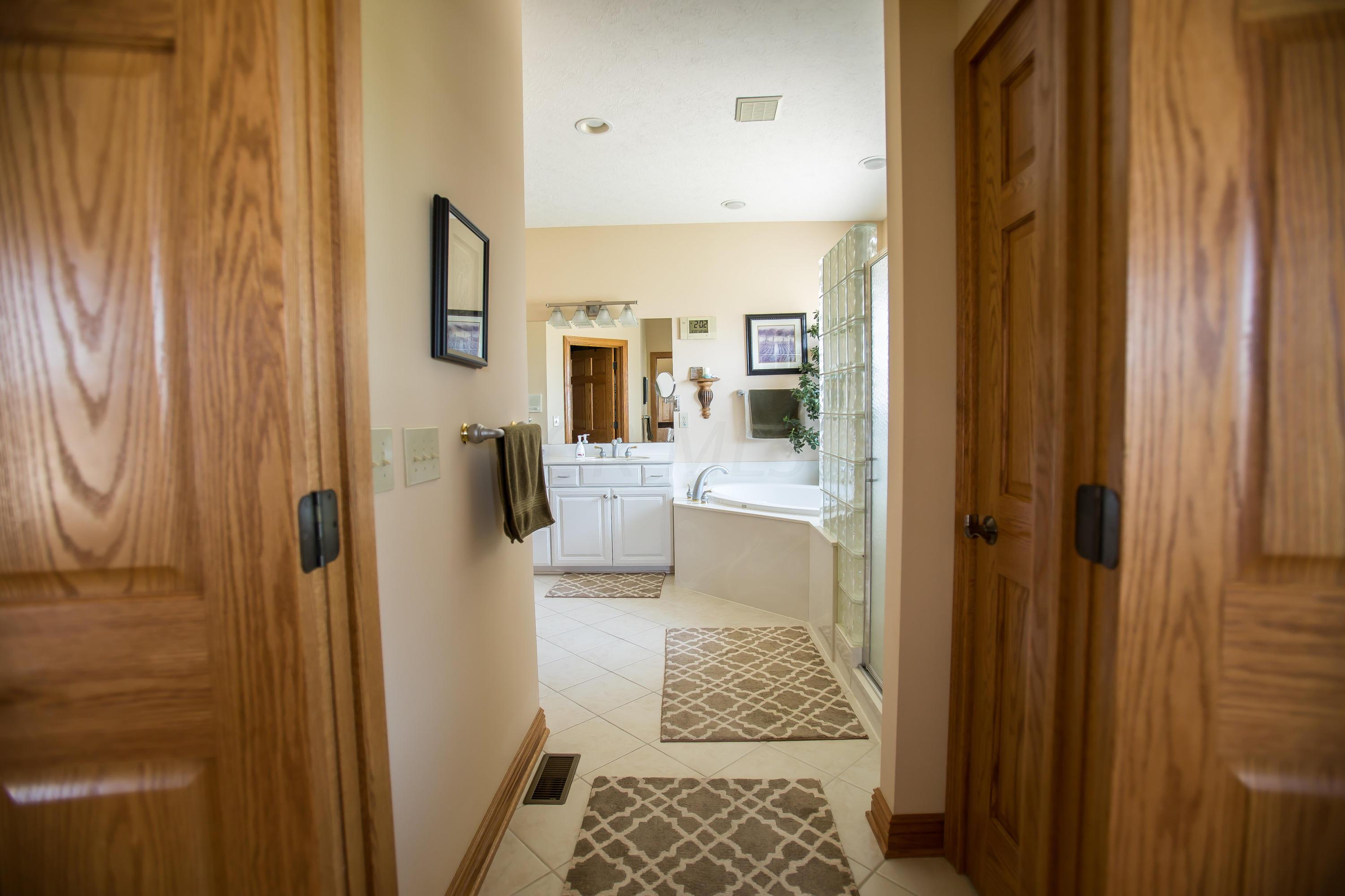 2299 Zuber Road Orient, OH 43146 - Photo 39 of 71 Gallery Image 39