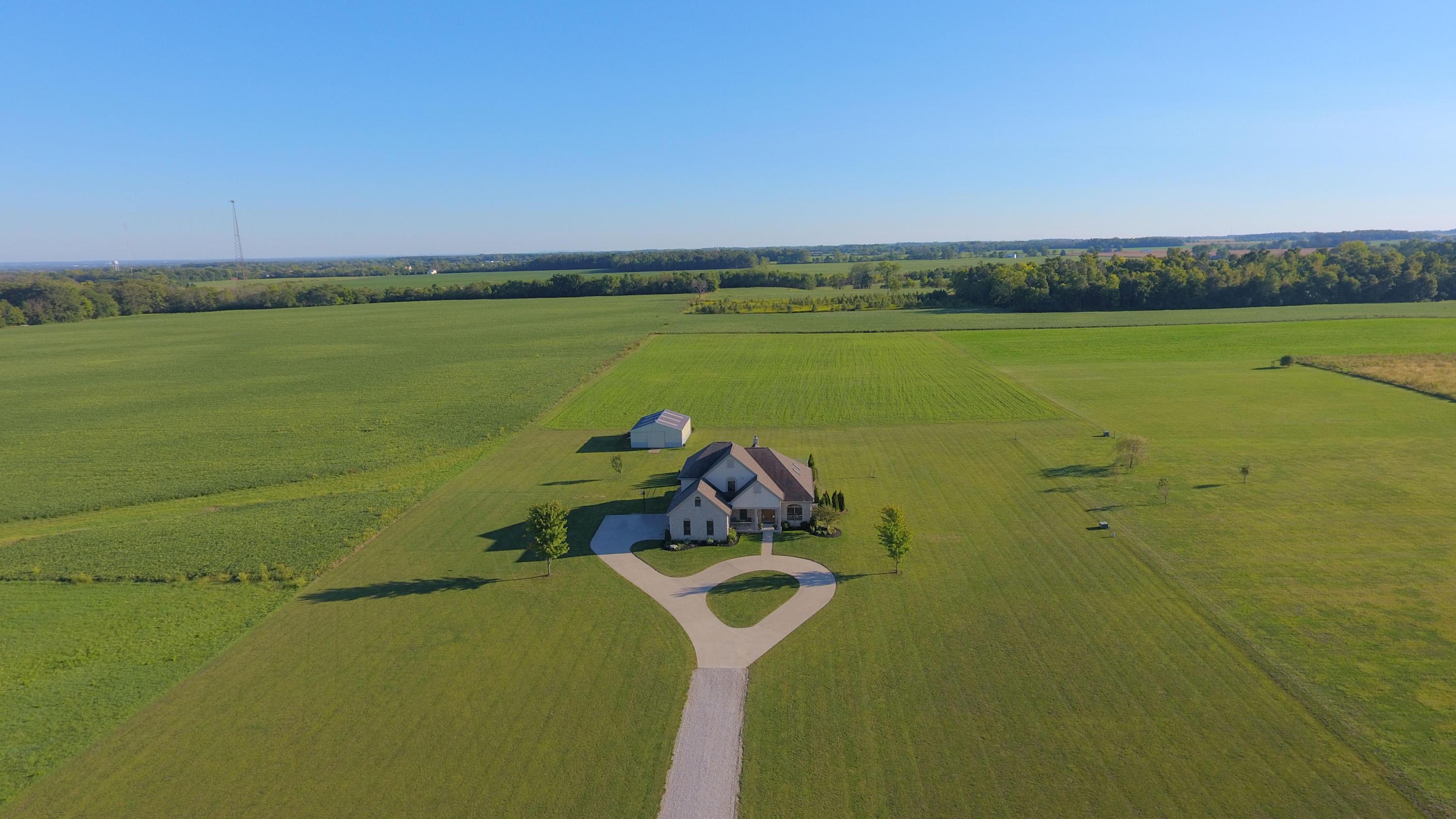 2299 Zuber Road Orient, OH 43146 - Photo 5 of 71 Gallery Image 5